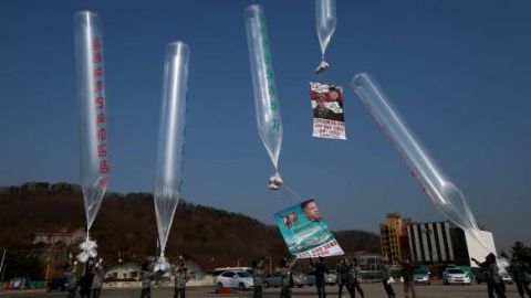 Légiposta Észak-Koreába